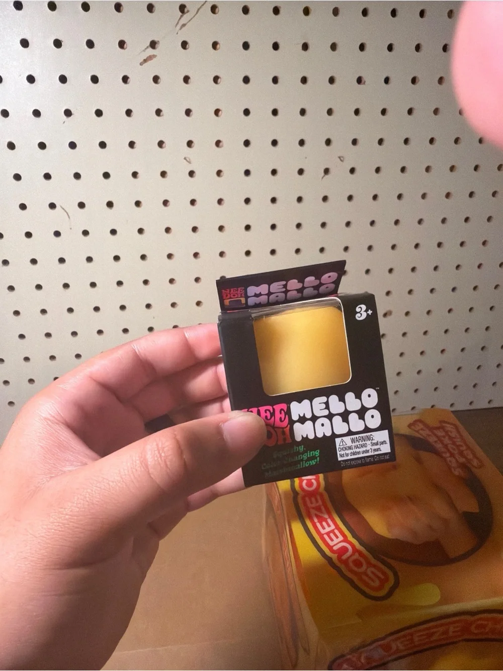 Mello Mallo pink Squeeze Putty - Pocket Sensory Toy